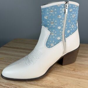 Olivia & Kate White Blue Embroidered Coastal Cowboy Ankle Boots